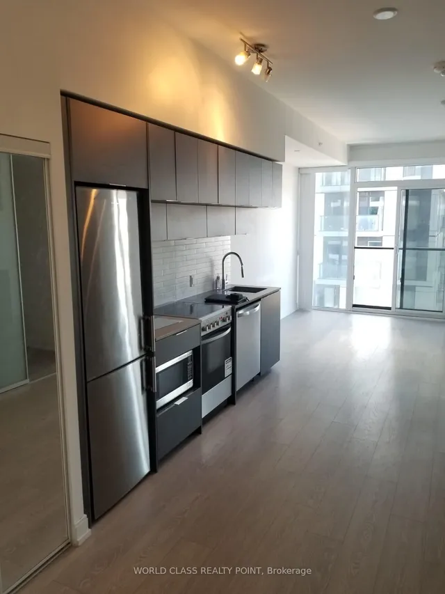 Additional image 6 of 181 Dundas St Unit 4702