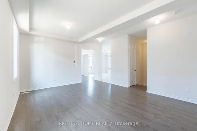 Additional image 9 of 863 Plum Pl