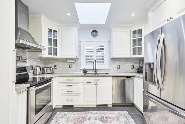 Additional image 11 of 128 Harewood Ave