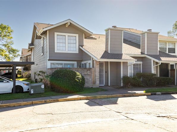 6341 Shadow Tree Dr, Houston, TX 77035