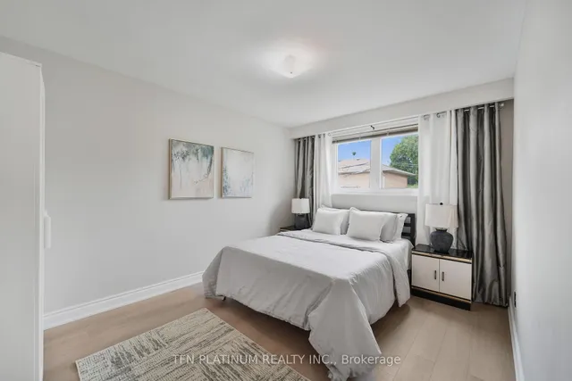 Additional image 11 of 17 Frost St