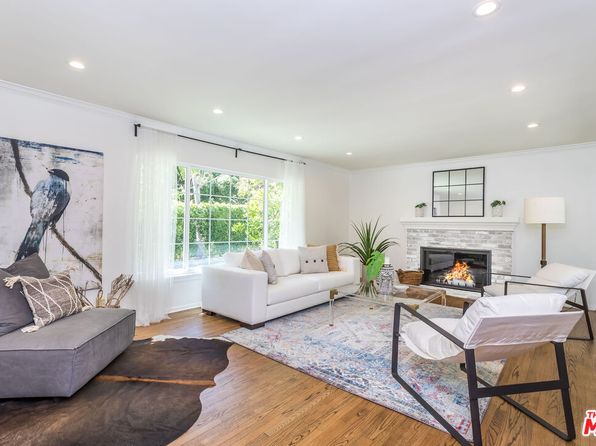 3634 Mandeville Canyon Rd, Los Angeles, CA 90049