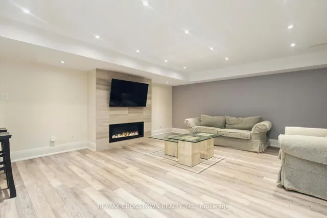 Additional image 33 of 353 Briar Hill Ave