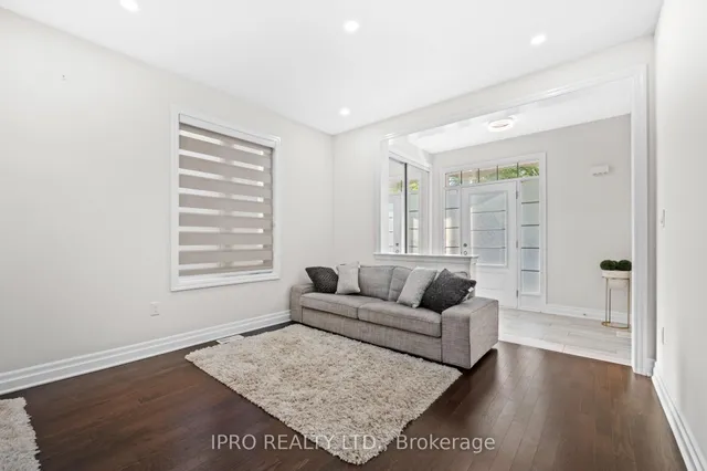 Additional image 5 of 923 Penson Cres