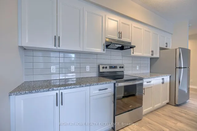 Additional image 9 of 261 Woodbine Ave Unit 28