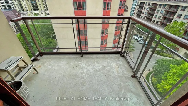 Additional image 39 of 23 Rean Dr Unit 701