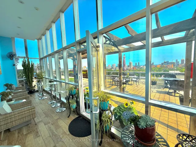 Additional image 32 of 225 Wellesley St Unit 208