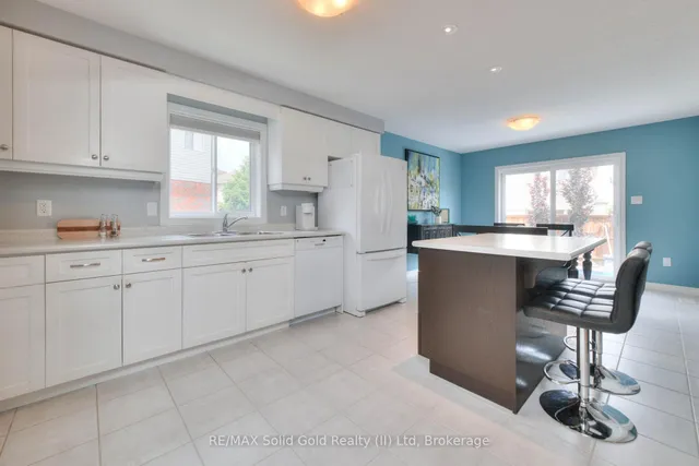 Additional image 9 of 129 Coopershawk St