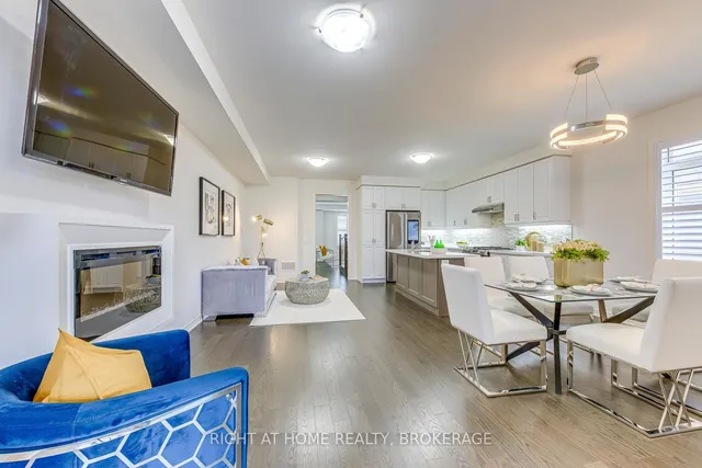 Additional image 23 of 451 Dundas St