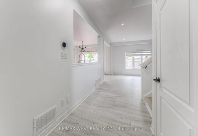 Additional image 6 of 57 Creek Ridge St