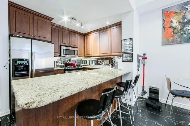 Additional image 8 of 618 A Fleet St Unit 110