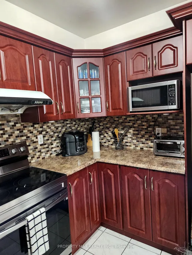 Additional image 6 of 84 Bridlegrove Dr