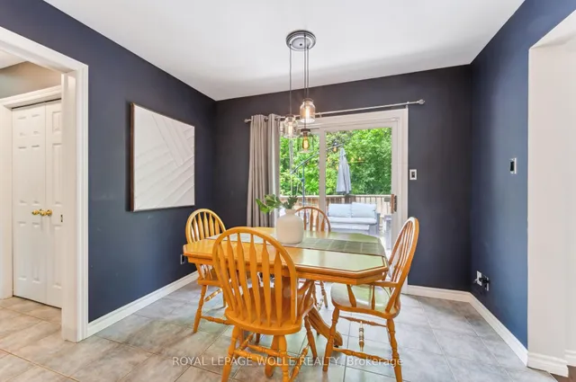 Additional image 16 of 35 Dayman Crt