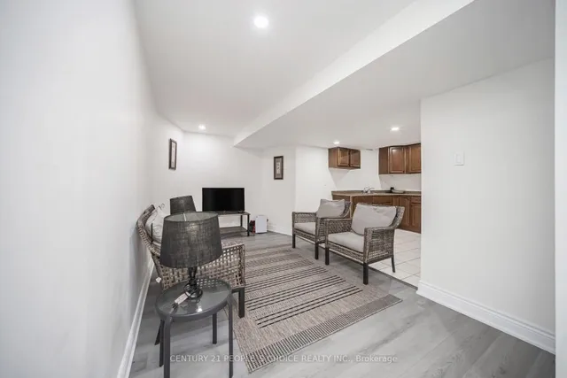 Additional image 43 of 18 BLACKWELL Pl