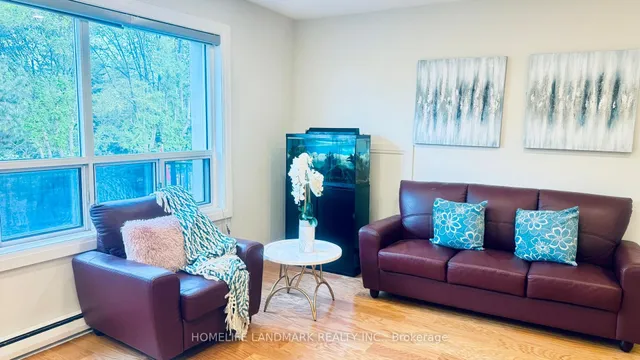 Additional image 7 of 5879 Bathurst St Unit 213