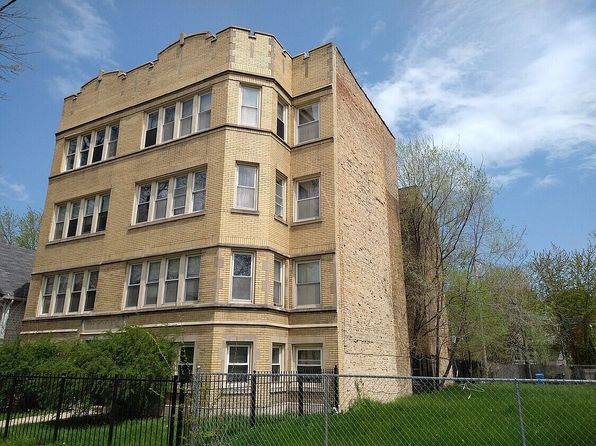 7931 S Manistee Ave, Chicago, IL 60617