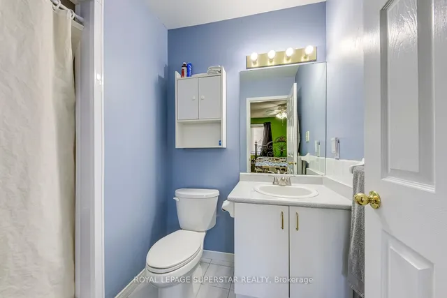 Additional image 20 of 1809 Upper Wentworth St Unit 17