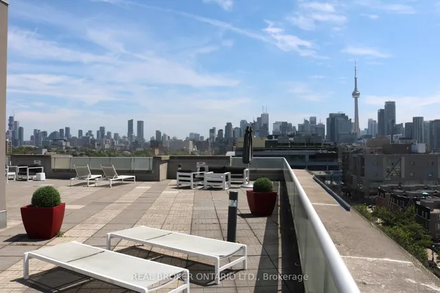 Additional image 23 of 1005 King St Unit 307