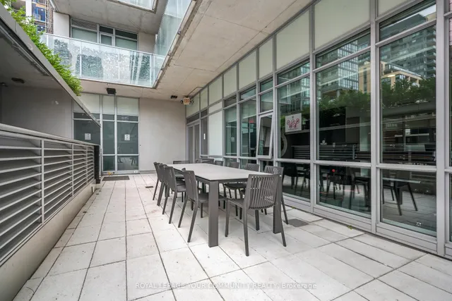 Additional image 27 of 375 King St Unit 1706