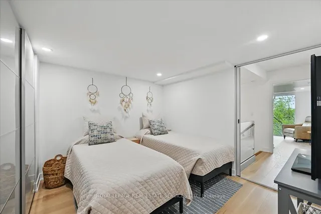 Additional image 39 of 2489 Taunton Rd Unit 108