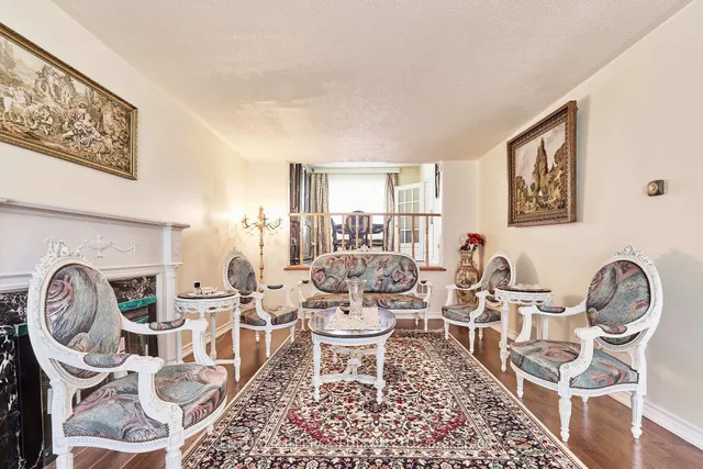 Additional image 10 of 40 Farmview Cres