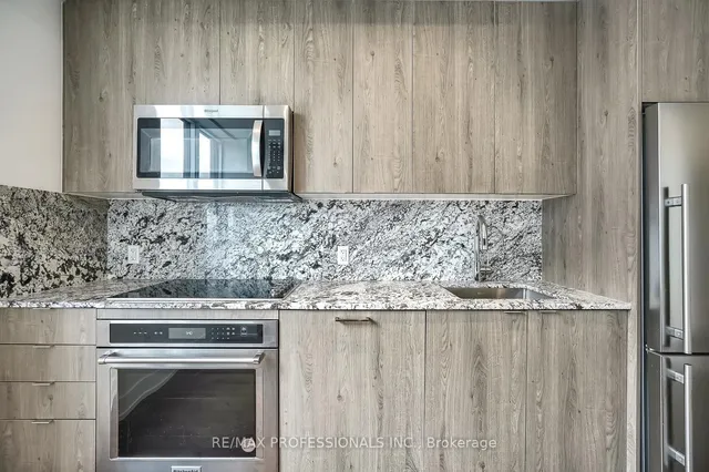 Additional image 19 of 5 Mabelle Ave Unit 4332