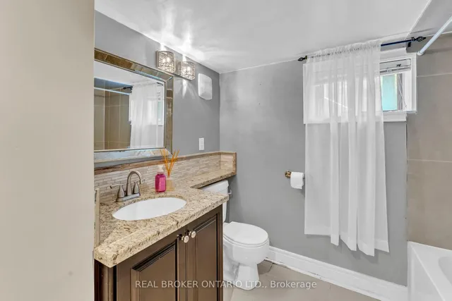 Additional image 32 of 20 Dunraven Dr