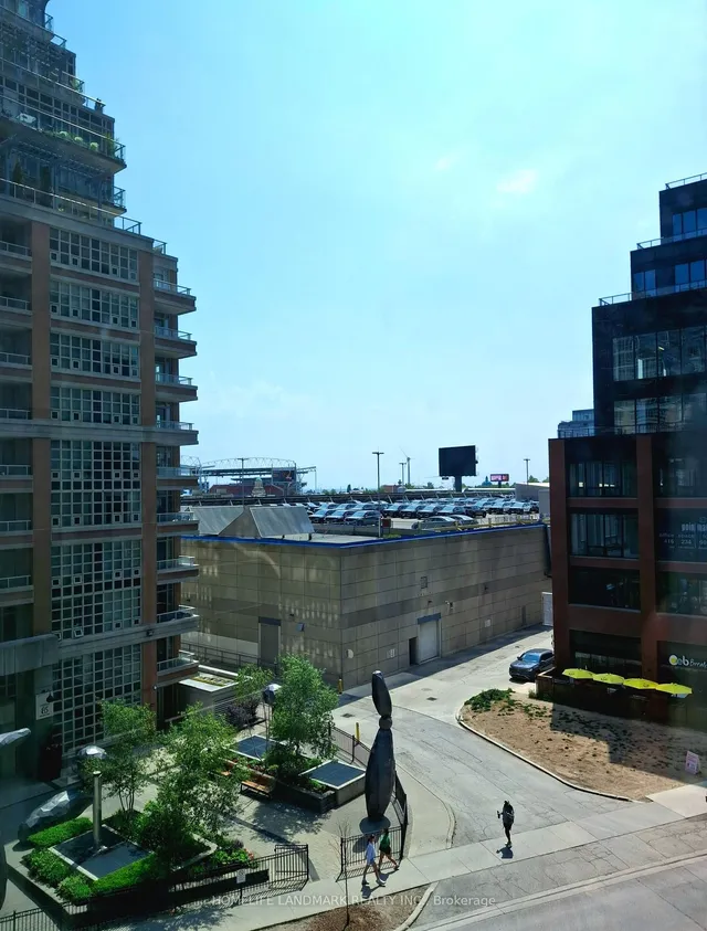 Additional image 28 of 69 Lynn Williams St Unit 405