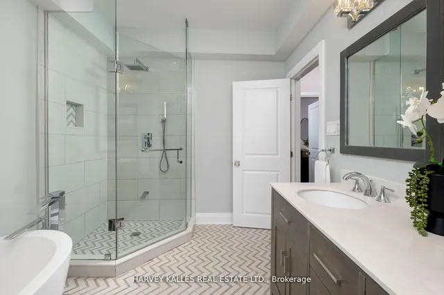 Additional image 23 of 65 Tiverton Ave