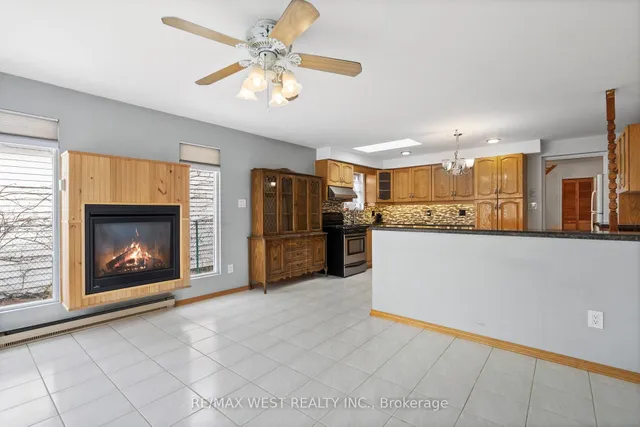 Additional image 14 of 102 Eileen Ave