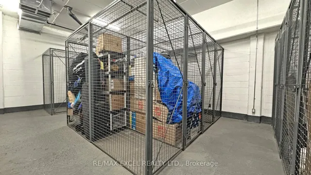 Additional image 30 of 180 Fairview Mall Dr Unit 1909