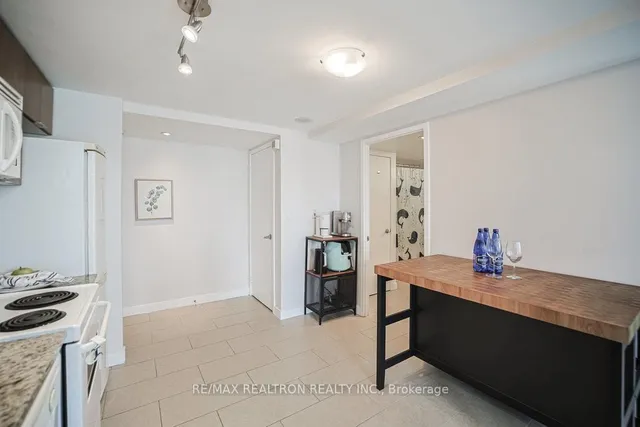 Additional image 13 of 15 FORT YORK Blvd Unit 2705