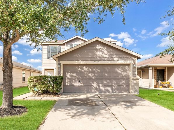 2742 Piney Lake Ct, Houston, TX 77038