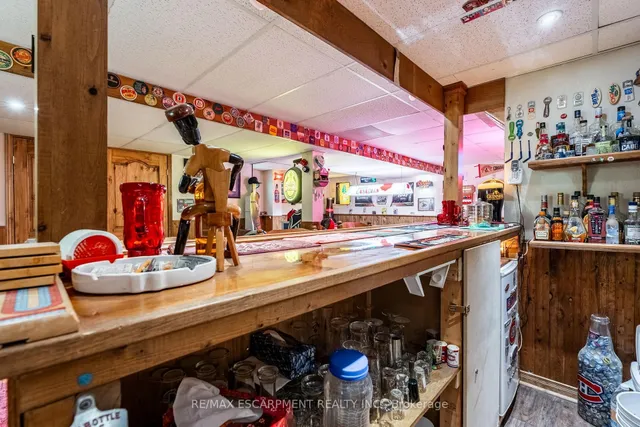 Additional image 41 of 24 Vance Cres