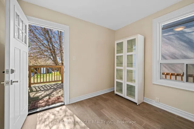 Additional image 18 of 82 Haslam St