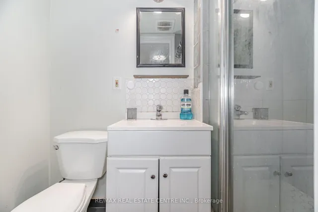 Additional image 37 of 96 Fallingdale Cres