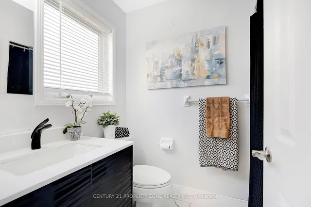 Additional image 20 of 21 White Tail Cres