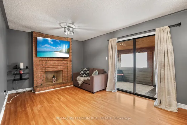 Additional image 12 of 4 Martindale Cres