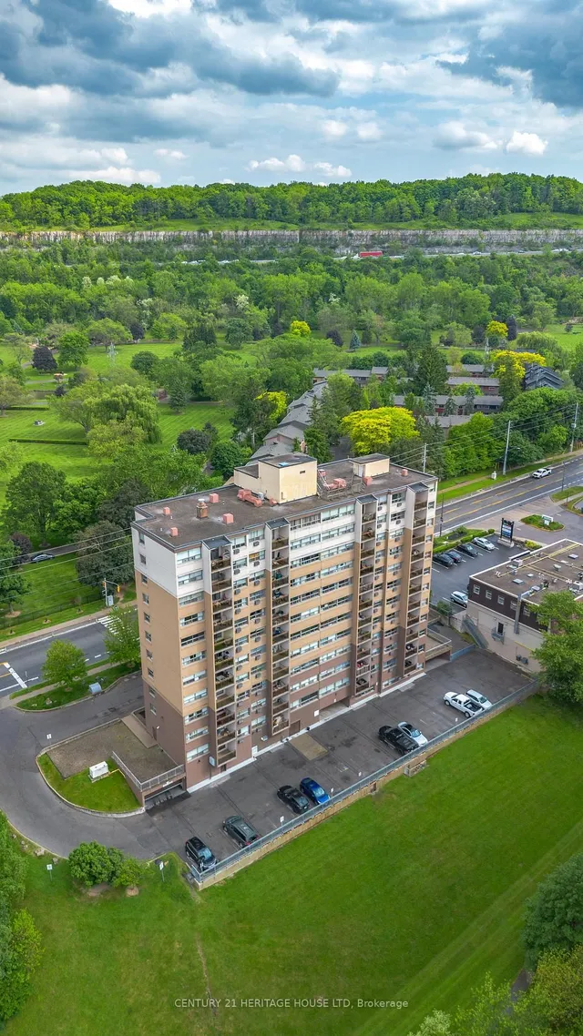 Additional image 29 of 1950 Main St Unit 408