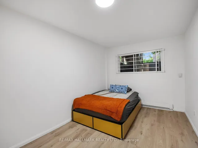 Additional image 45 of 137 Gerrard St