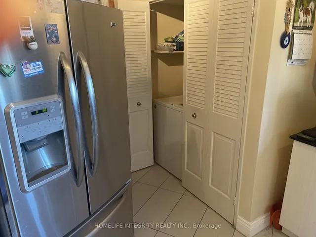 Additional image 16 of 150 Neptune Dr Unit 904