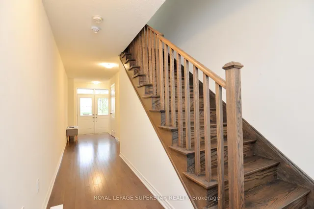 Additional image 40 of 94 Donald Ficht Cres