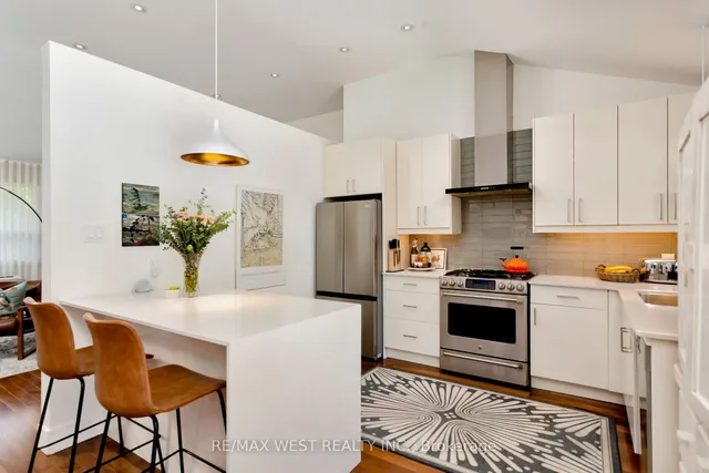 Additional image 12 of 10 Vanellan Crt