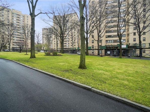 3 Fordham Hill Oval APT 3C, Bronx, NY 10468