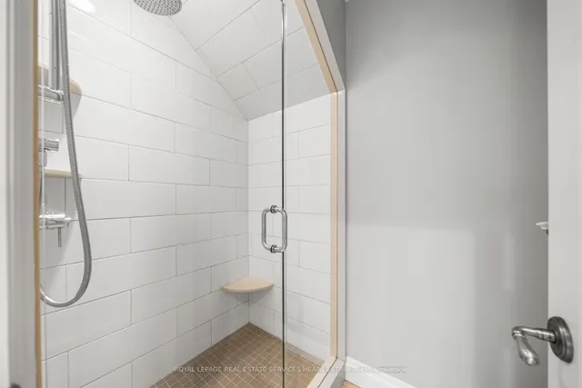 Additional image 34 of 24 Heather Rd