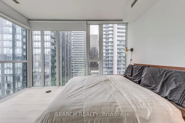 Additional image 20 of 290 Adelaide St Unit 2010