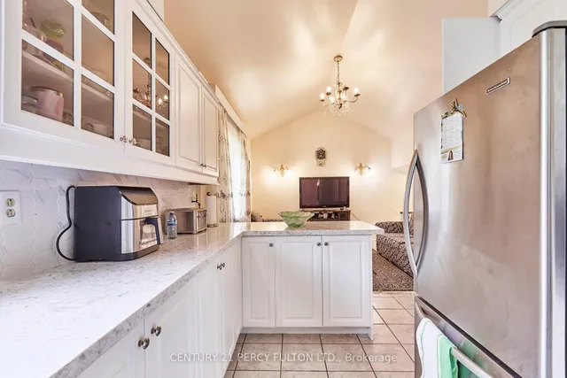 Additional image 15 of 40 Farmview Cres