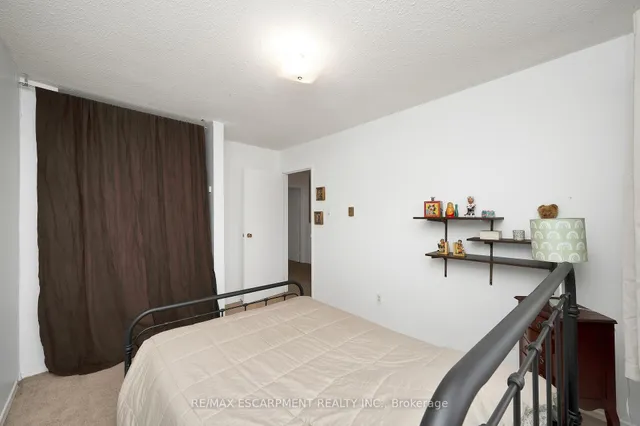 Additional image 20 of 5017 Pinedale Ave Unit 21