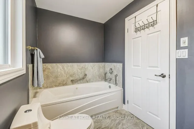 Additional image 24 of 156 Gracehill Cres