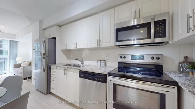 Additional image 17 of 3091 Dufferin St Unit 411